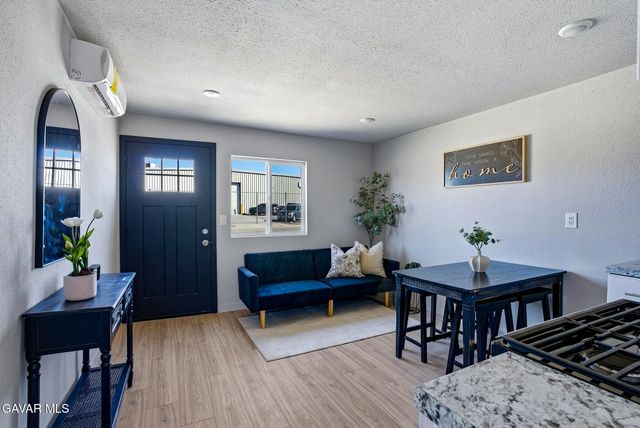 2484 Nadeau Street, Mojave, CA 93501