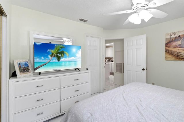 1141 EXCELLER CT. 105, Casselberry, FL 32707