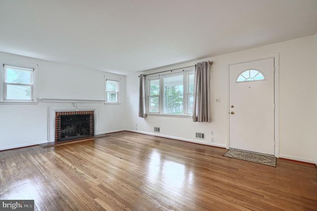 112 SPRINGSIDE DR, Lutherville Timonium, MD 21093