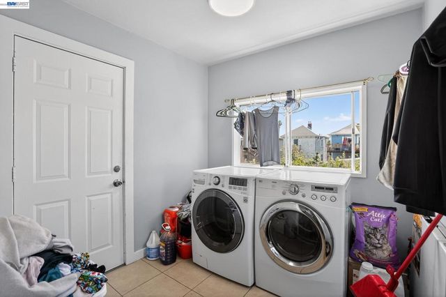1810 Adeline St, Oakland, CA 94607