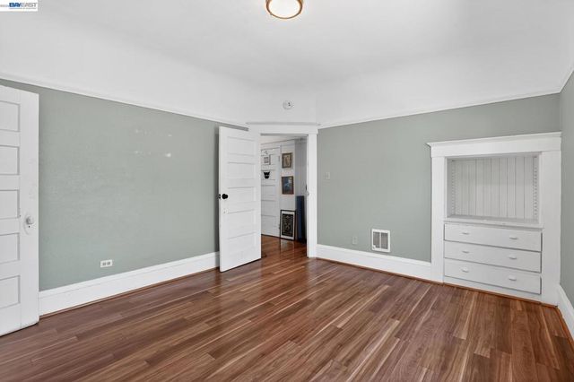 1810 Adeline St, Oakland, CA 94607