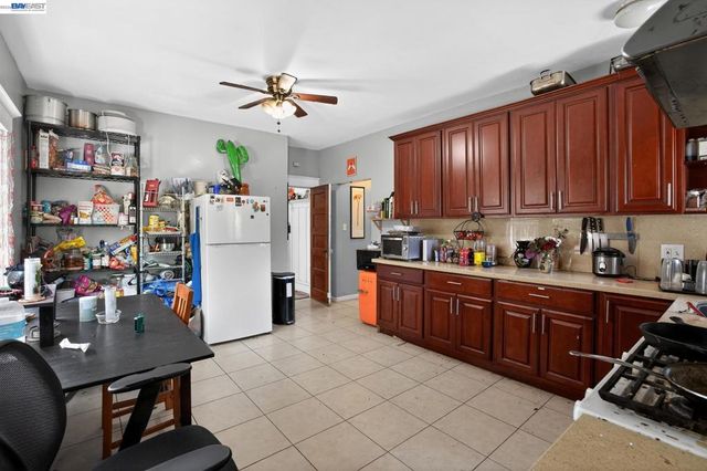 1810 Adeline St, Oakland, CA 94607
