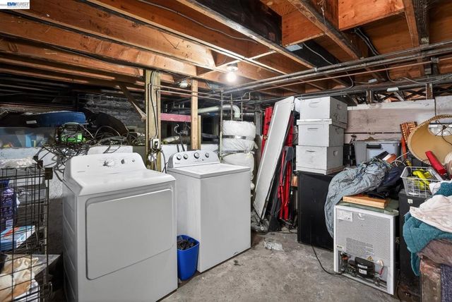 1810 Adeline St, Oakland, CA 94607