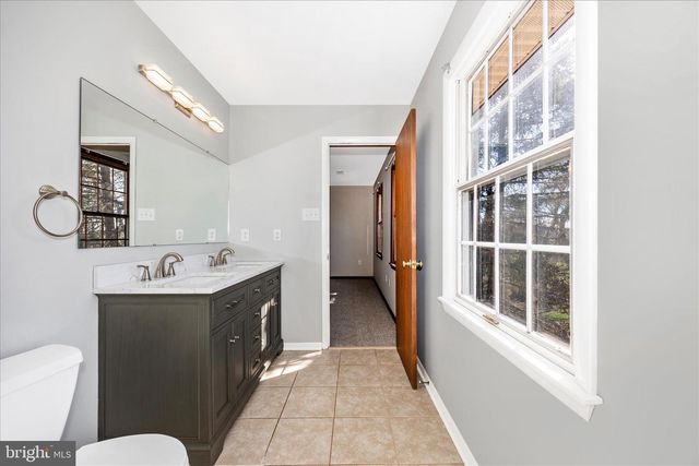 8802-C LINKS BRIDGE RD, Thurmont, MD 21788