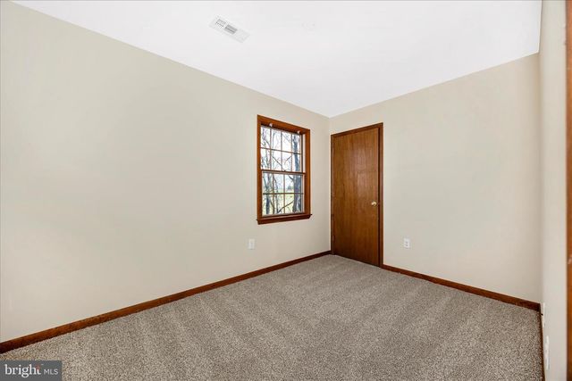 8802-C LINKS BRIDGE RD, Thurmont, MD 21788