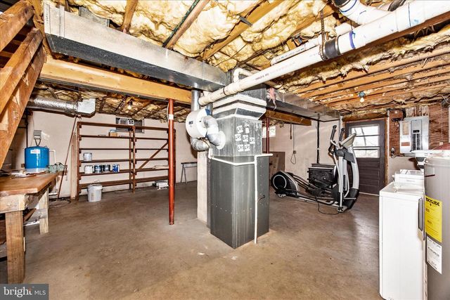 8802-C LINKS BRIDGE RD, Thurmont, MD 21788