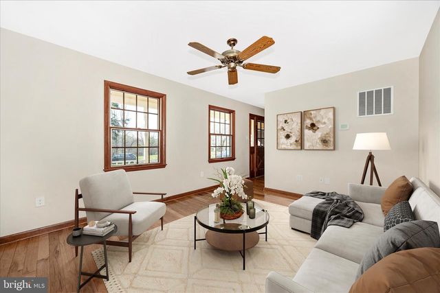 8802-C LINKS BRIDGE RD, Thurmont, MD 21788