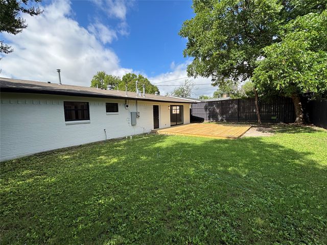 3057 Dothan Lane, Dallas, TX 75229