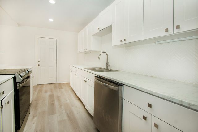 3057 Dothan Lane, Dallas, TX 75229