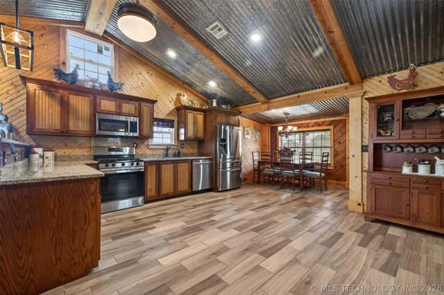 108295 New Texanna Road, Checotah, OK 74426