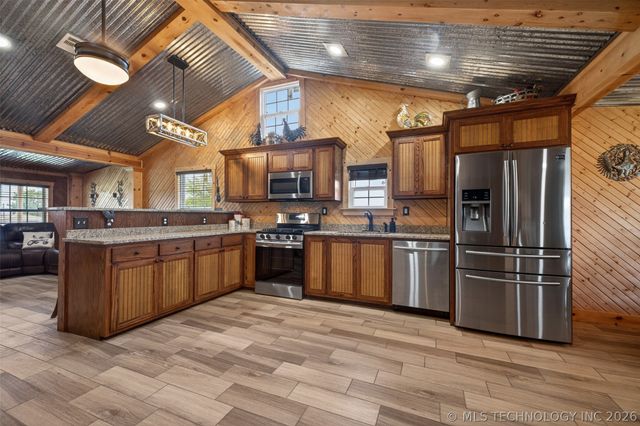 108295 New Texanna Road, Checotah, OK 74426