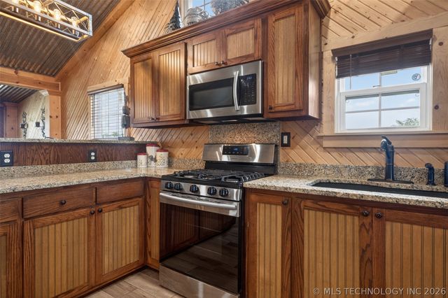 108295 New Texanna Road, Checotah, OK 74426