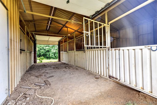 108295 New Texanna Road, Checotah, OK 74426