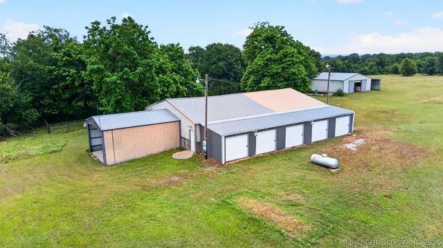 108295 New Texanna Road, Checotah, OK 74426