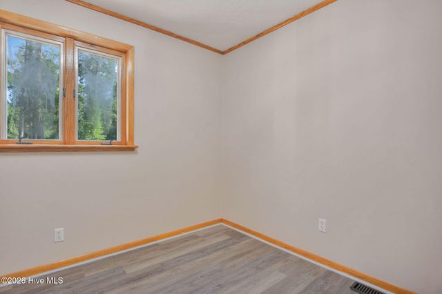 105 Whitestocking Ext, Burgaw, NC 28425