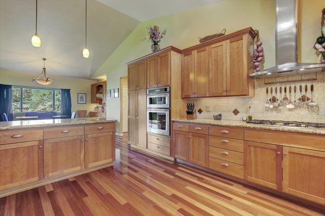 18814 Norlene Way, Grass Valley, CA 95949