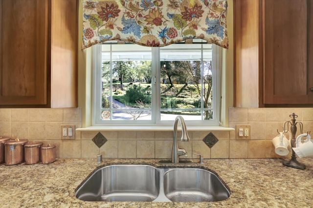 18814 Norlene Way, Grass Valley, CA 95949