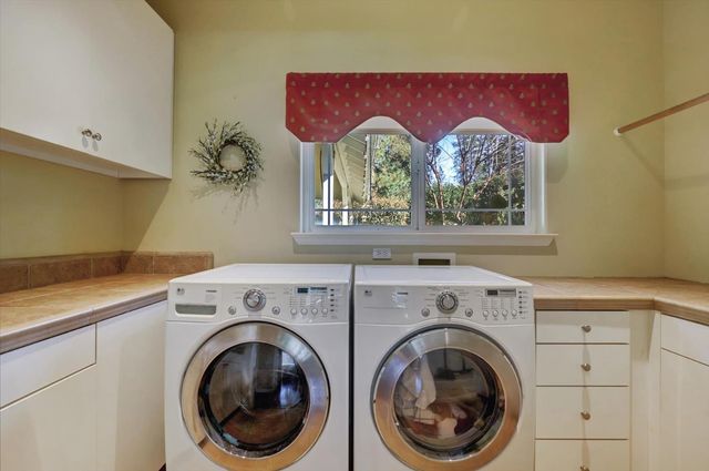 18814 Norlene Way, Grass Valley, CA 95949