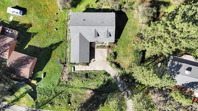 18814 Norlene Way, Grass Valley, CA 95949