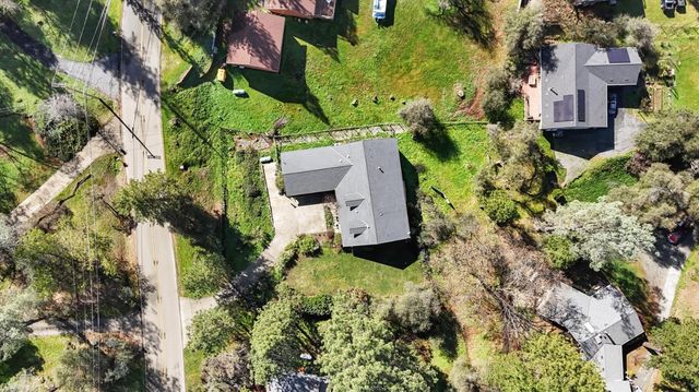 18814 Norlene Way, Grass Valley, CA 95949