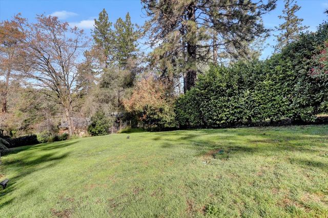 18814 Norlene Way, Grass Valley, CA 95949