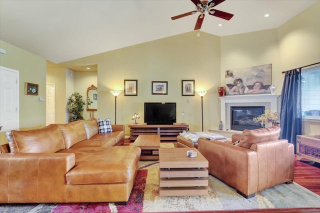 18814 Norlene Way, Grass Valley, CA 95949