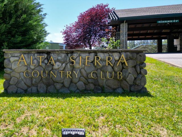 18814 Norlene Way, Grass Valley, CA 95949