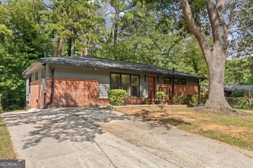 266 Simon Terrace NW, Atlanta, GA 30318 — photo 3