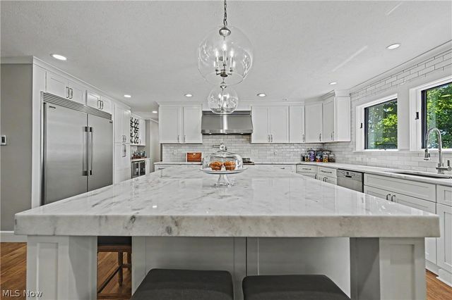 5031 Stone Ridge Drive, Richfield, OH 44286