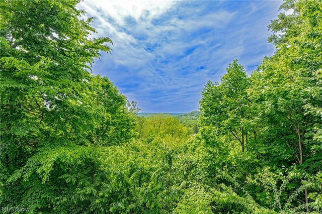 5031 Stone Ridge Drive, Richfield, OH 44286