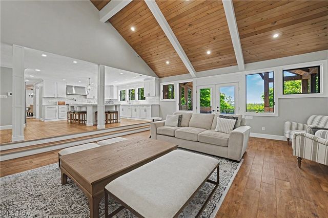 5031 Stone Ridge Drive, Richfield, OH 44286