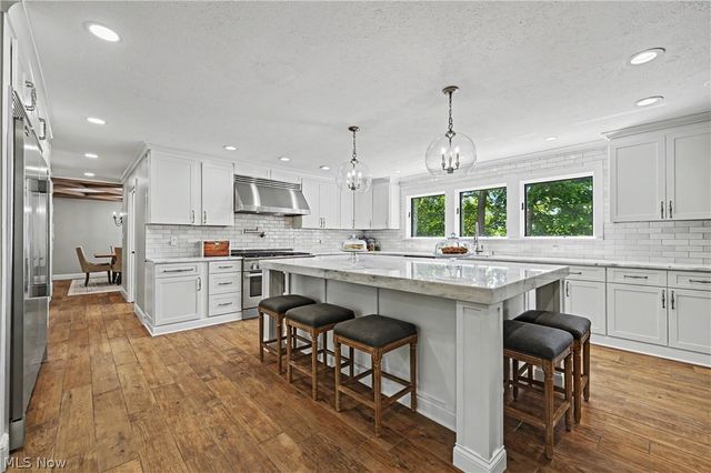 5031 Stone Ridge Drive, Richfield, OH 44286
