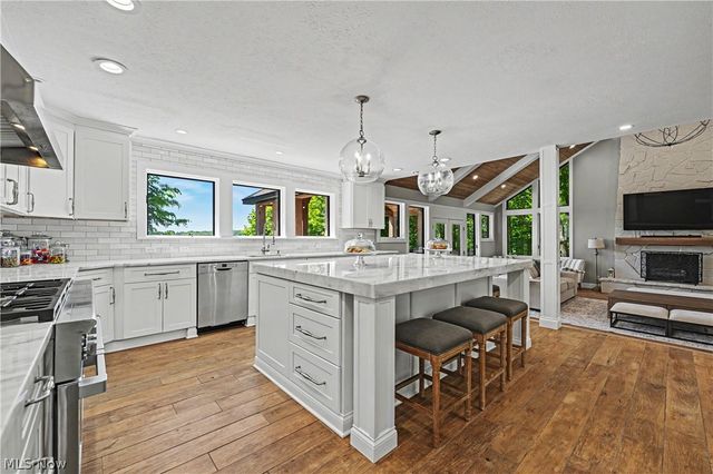 5031 Stone Ridge Drive, Richfield, OH 44286