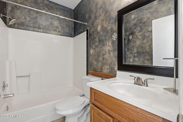 3134 E MCKELLIPS Road 178, Mesa, AZ 85213