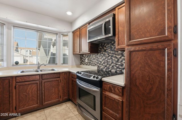 3134 E MCKELLIPS Road 178, Mesa, AZ 85213
