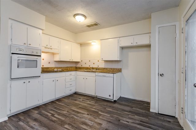 1412 Morrison Place, Garland, TX 75040