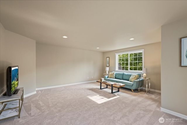 11526 160th Court NE, Redmond, WA 98052