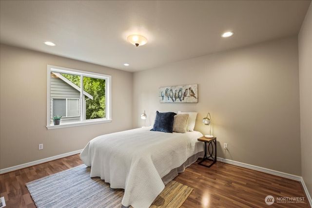 11526 160th Court NE, Redmond, WA 98052