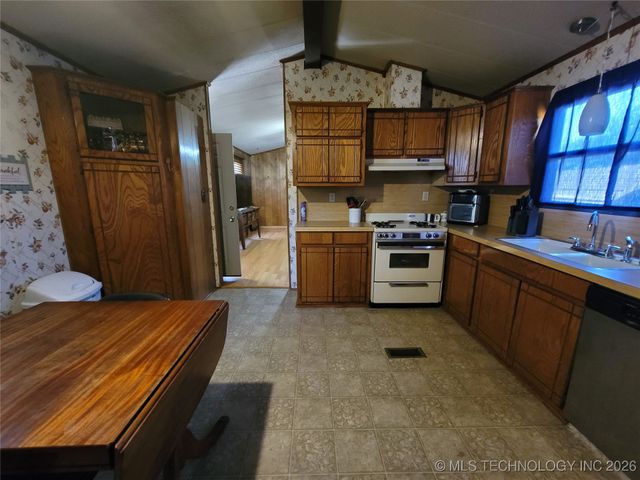 114549 S 4182 Road, Eufaula, OK 74432