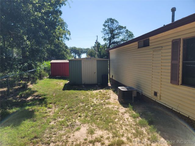 114549 S 4182 Road, Eufaula, OK 74432