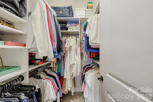 2810 Selwyn Avenue 314, Charlotte, NC 28209
