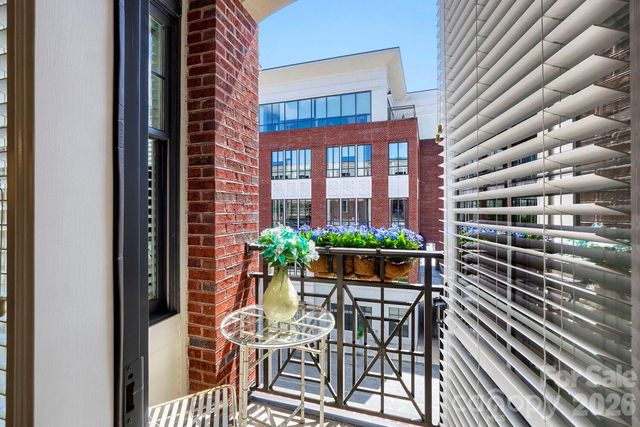 2810 Selwyn Avenue 314, Charlotte, NC 28209