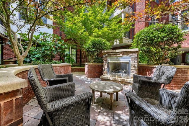 2810 Selwyn Avenue 314, Charlotte, NC 28209