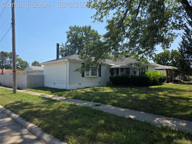 13621 MULBERRY Street, Southgate, MI 48195