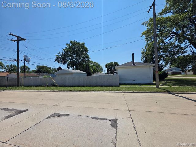 13621 MULBERRY Street, Southgate, MI 48195