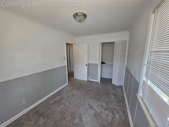 13621 MULBERRY Street, Southgate, MI 48195