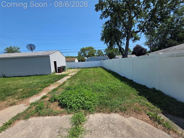 13621 MULBERRY Street, Southgate, MI 48195
