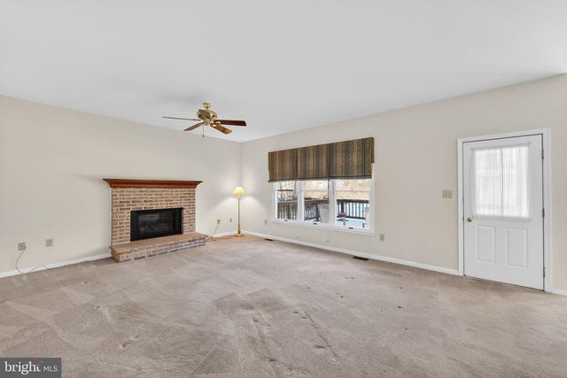 221 CULLEN WAY, Newark, DE 19711