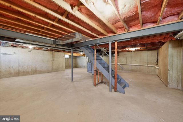 221 CULLEN WAY, Newark, DE 19711