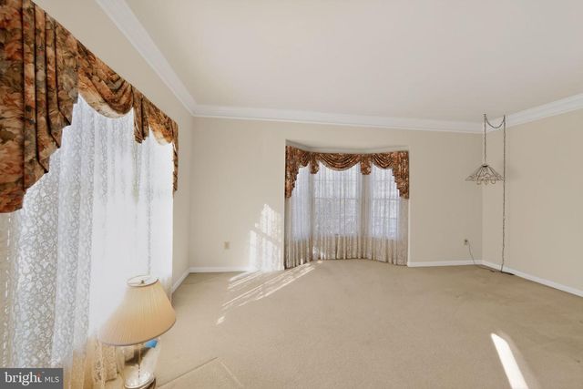 221 CULLEN WAY, Newark, DE 19711